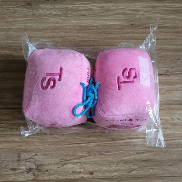 Taylor Swift Cruel Summer Fuzzy Dice - Picture 3 of 6